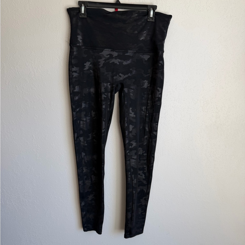 Spanx Black Camo Pull On High Waisted Skinny Leggings Womens 1X  Athletic Yoga